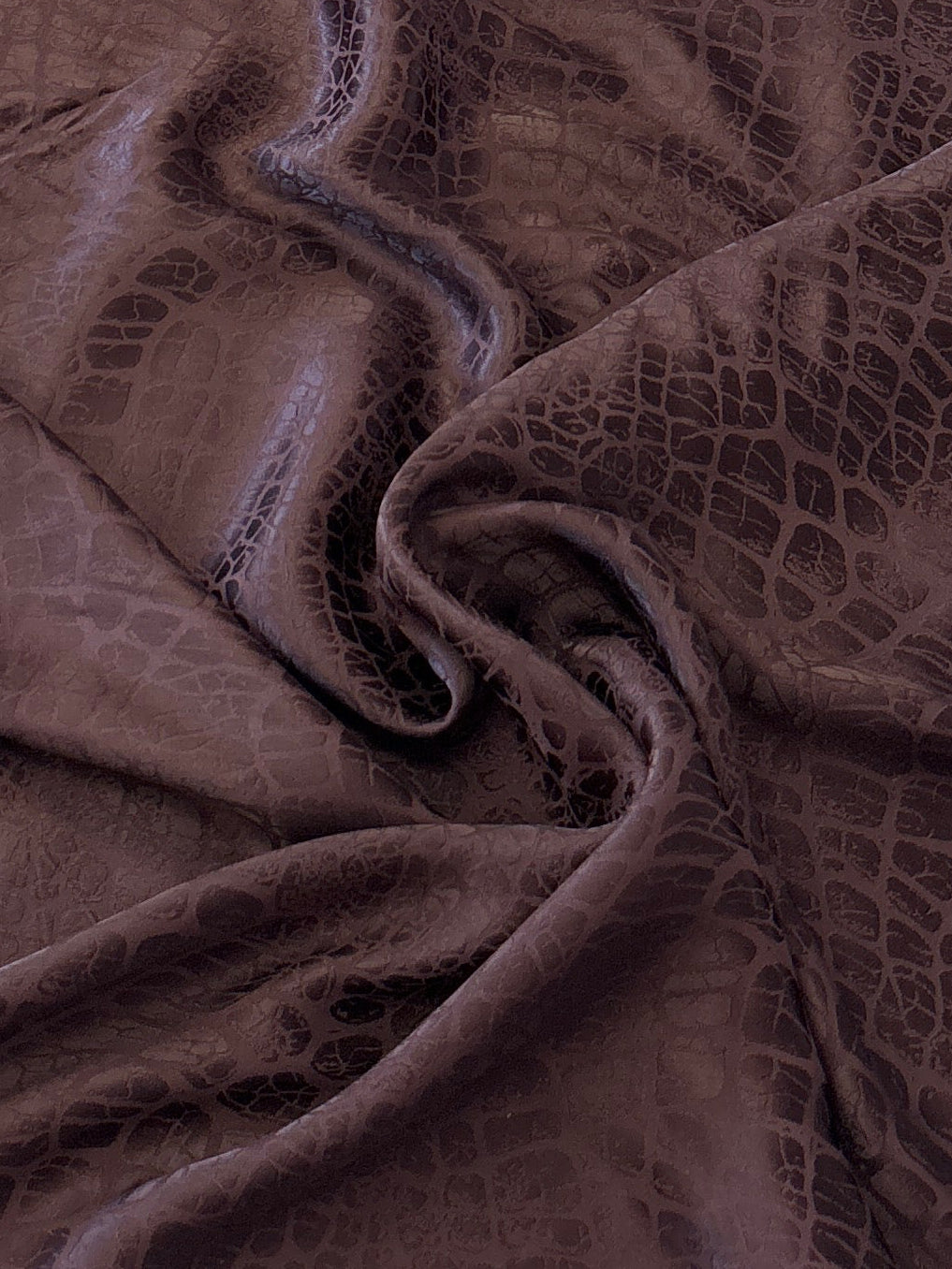 Krokodilo rašto viskozė 621
