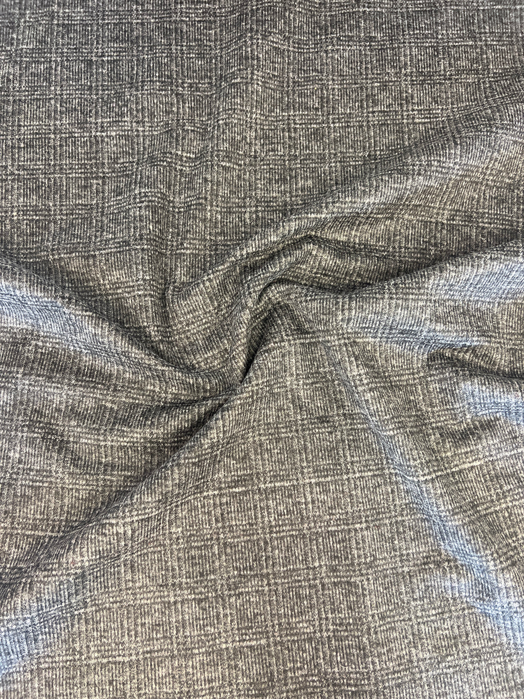 Languotas pilkas audinys su vilna 50