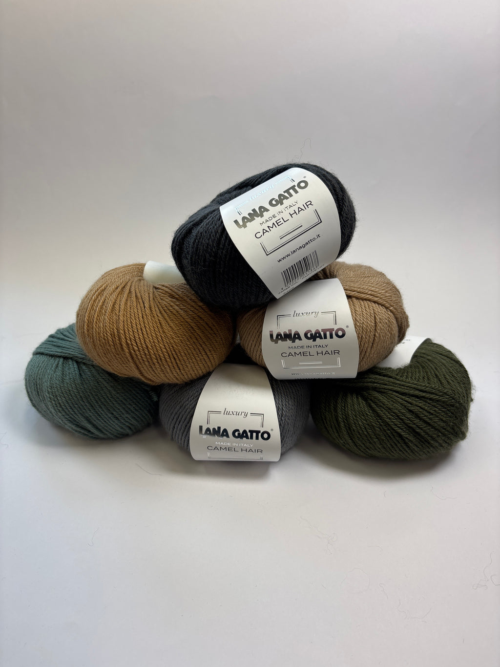 Lana Gatto - CAMEL HAIR